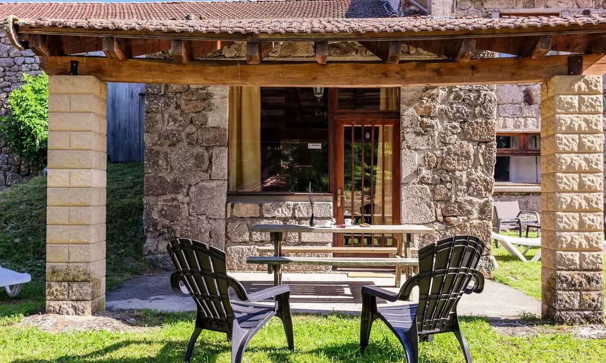 Chastanier Villa | Mezzanine Studio for 2 People