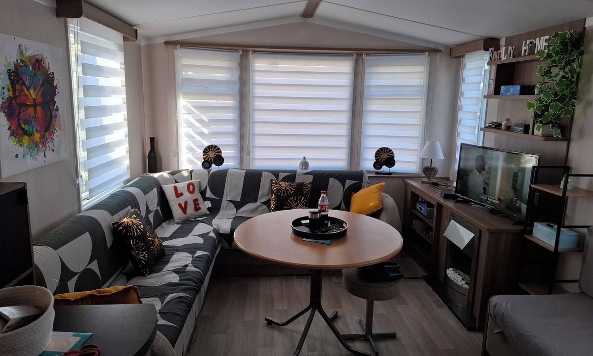 Clohars-Carnoet House | MOBIHOME CONFORT 3 CHAMBRES 6 PERSONNES DANS LE CAMPING PARADIS 4 ETOILES