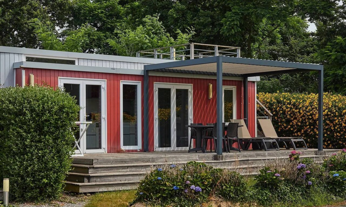 Clohars-Fouesnant House | Mobile Home | Classic | 2 Bedrooms | 4 People | Roof Terrace | TV