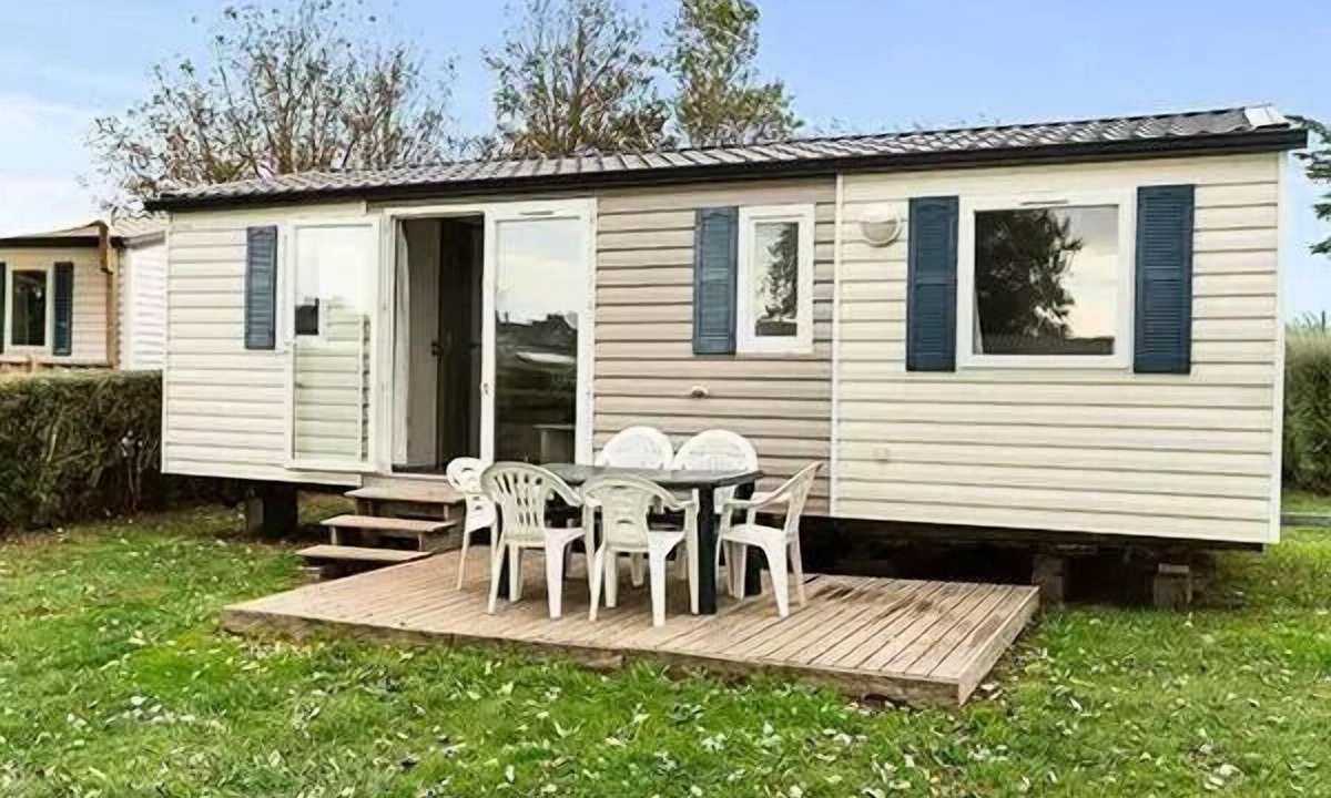 Villereal House | Mobile Home | Comfort | 2 Bedrooms | 4–6 people | Single Terrace