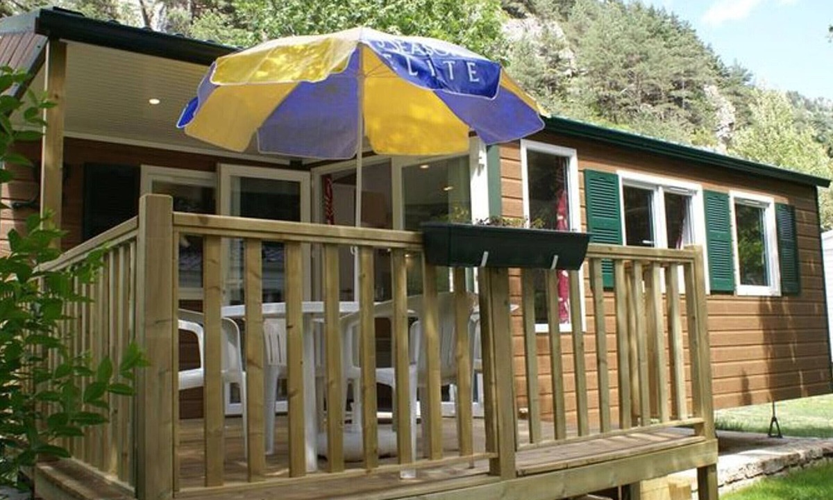 Meyrueis House | Mobile Home with Terrace and Equipped Kitchen in Meyrueis