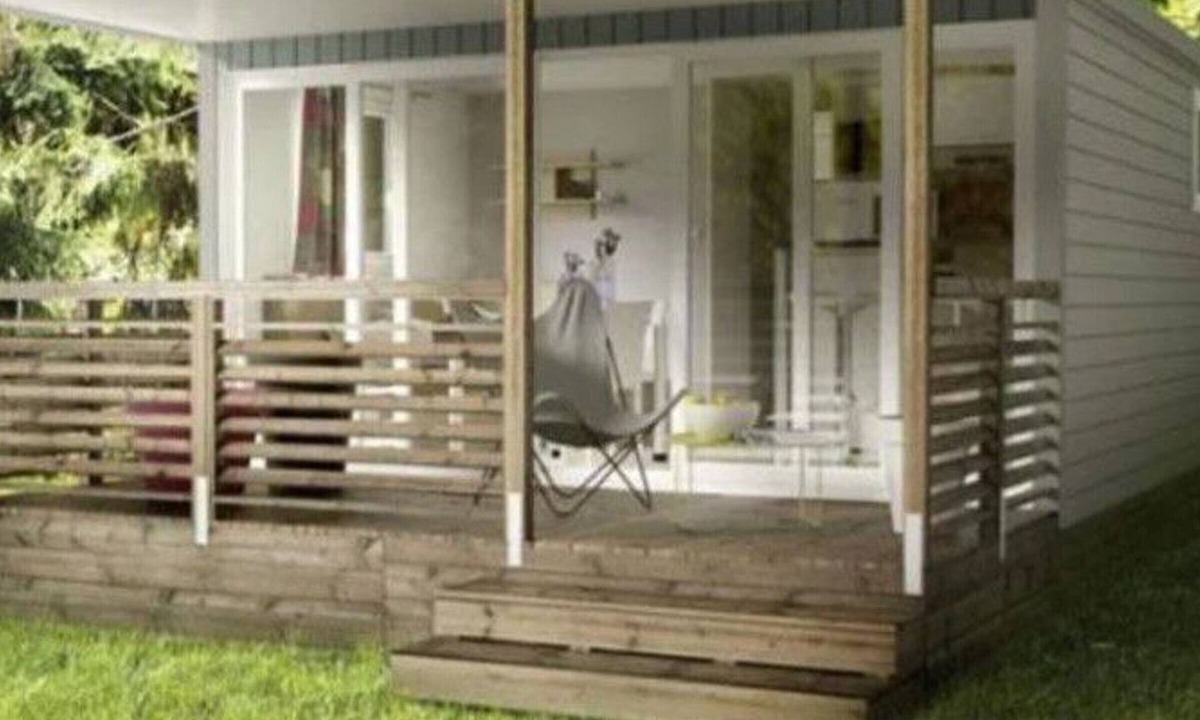 Meyrueis House | Mobile Home with Terrace in Meyrueis