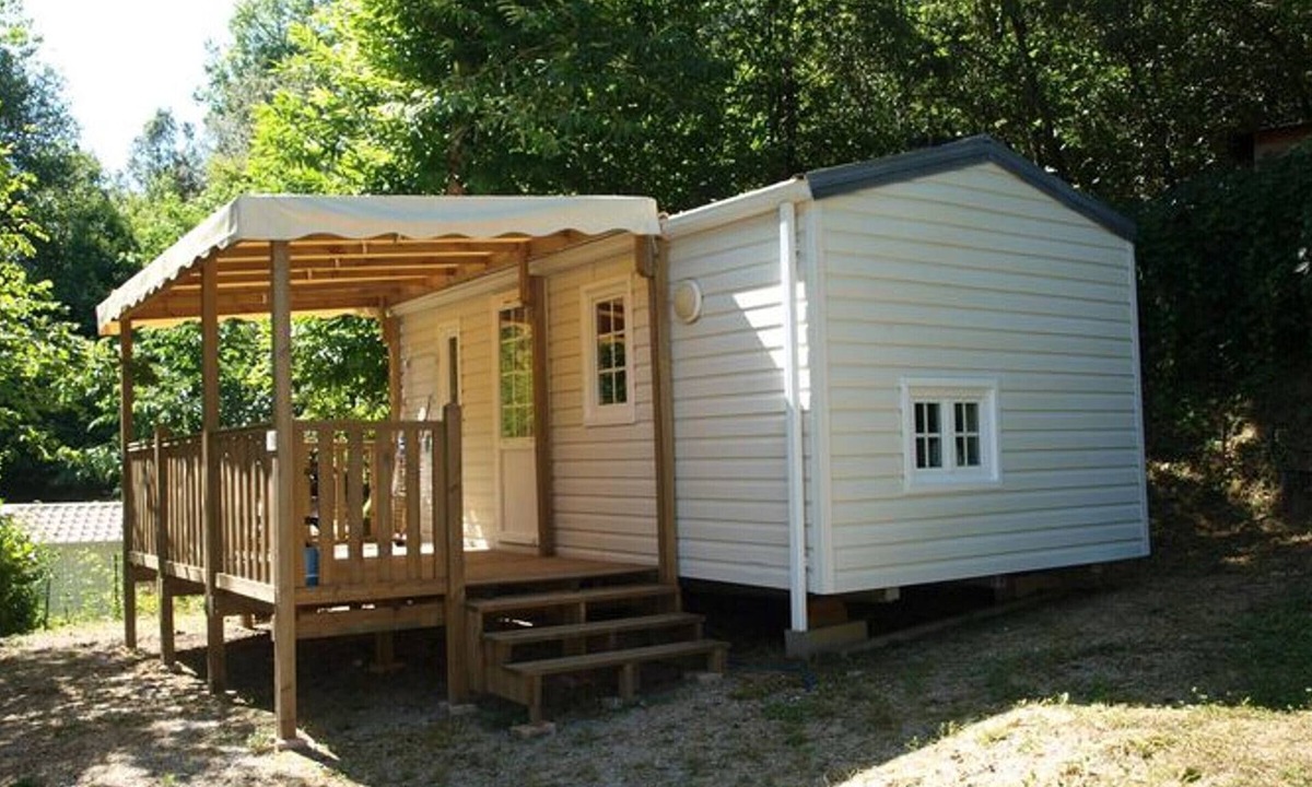 Mialet House | Mobile home with terrace in Mialet