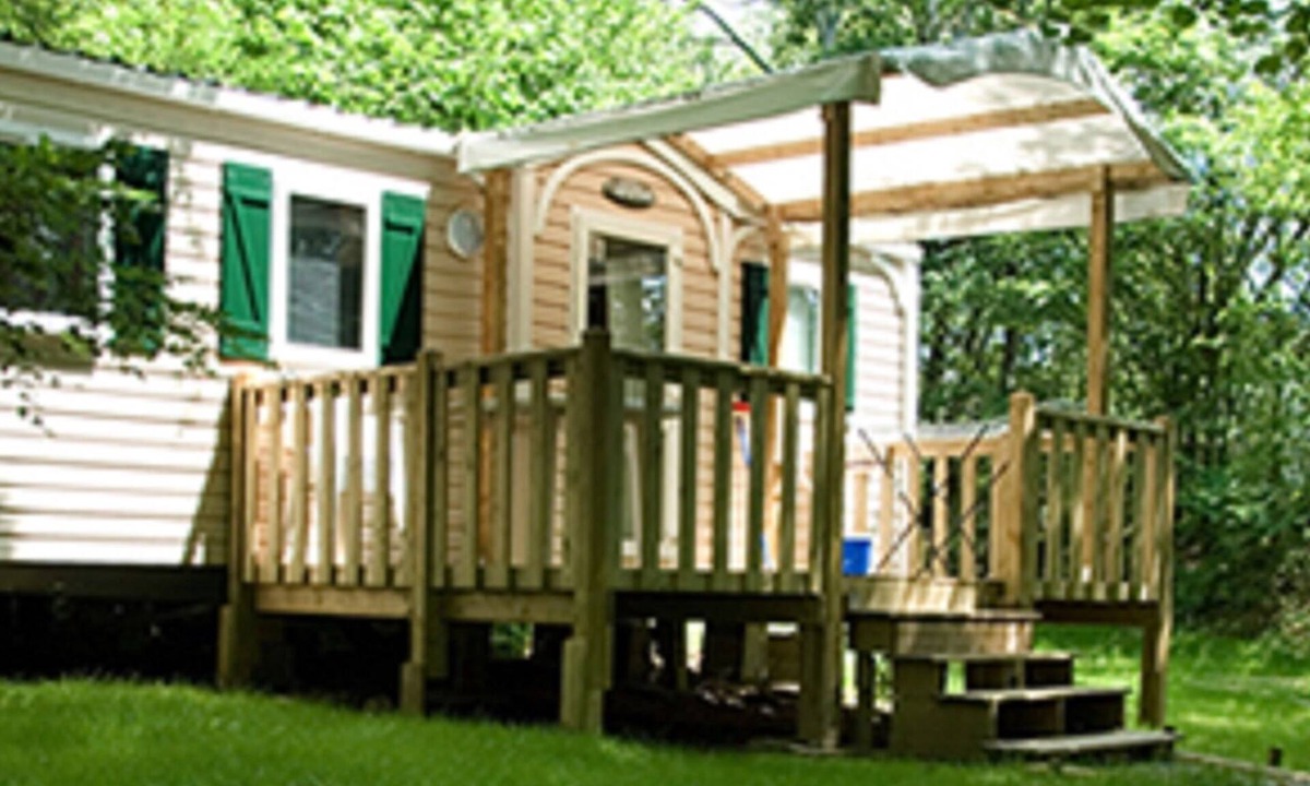 Dardilly House | Mobile homes, Number 6