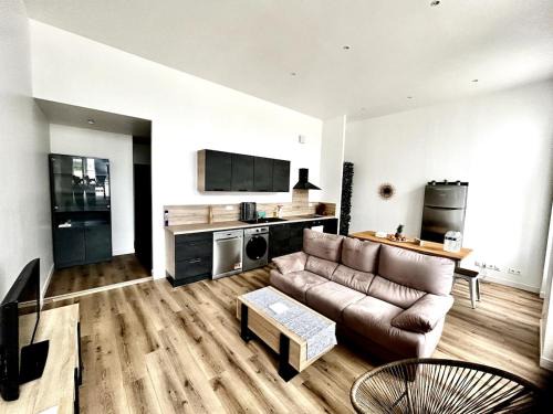 Equeurdreville-Hainneville Apartment | Modern app #2 renovated ground floor 4pers
