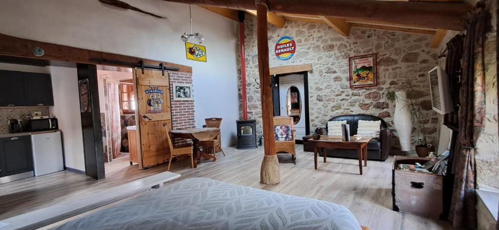 Montpeyroux Apartment | Mont2roux