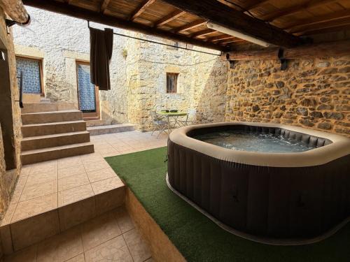 Treves Apartment | Nature & Jacuzzi privatif au cœur des Cévennes