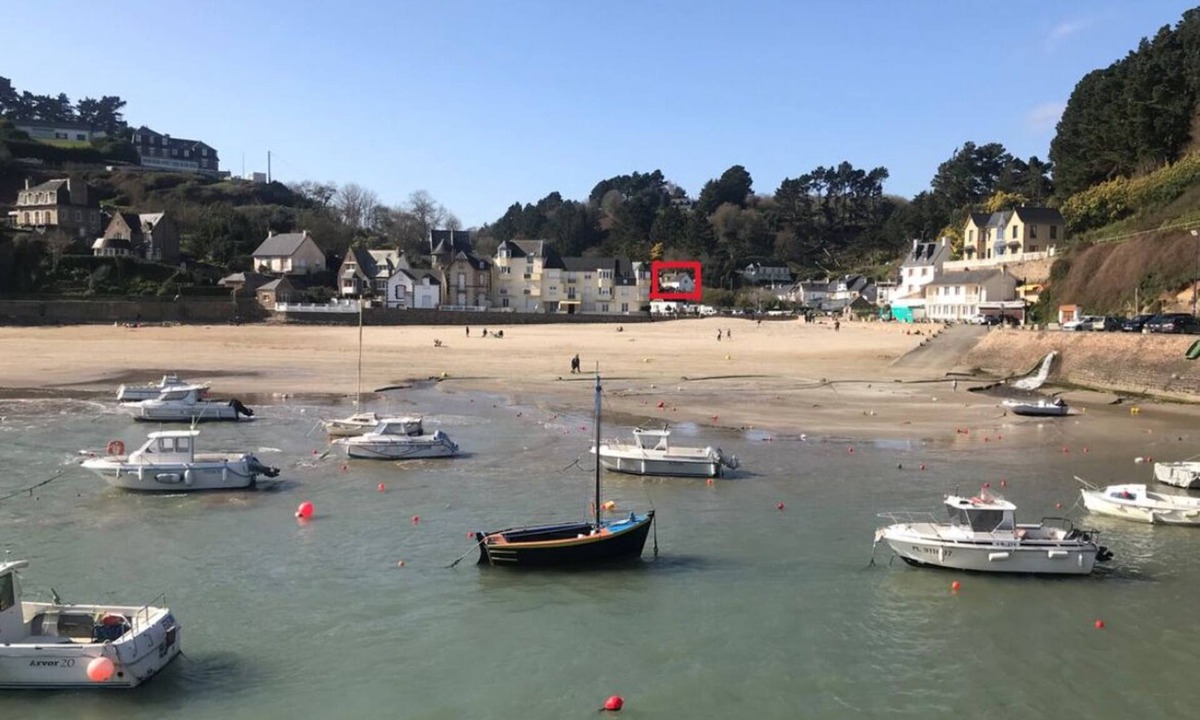 Plouezec Apartment | Near Paimpol, Apartment "Dune" 200m from Bréhec Plage