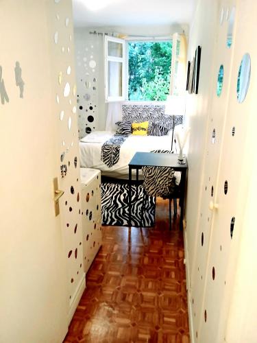 Neuilly-sur-Seine Apartment | Neuvile