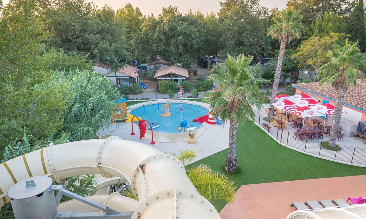Argeles-sur-Mer House | Nice apartment in villa for 8 people with pool, A/C, WIFI, TV, terrace and pets allowed