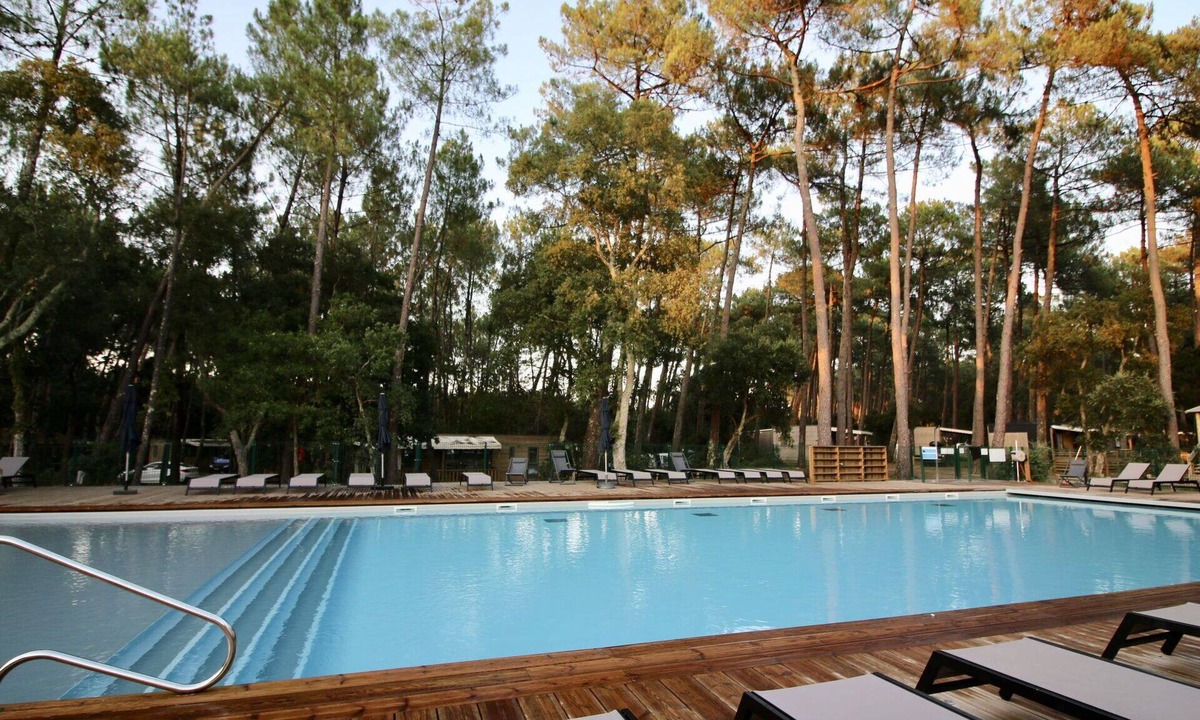 Ondres House | Nice apartment in villa for 4 people with WIFI, A/C, pool, TV, terrace and pets allowed