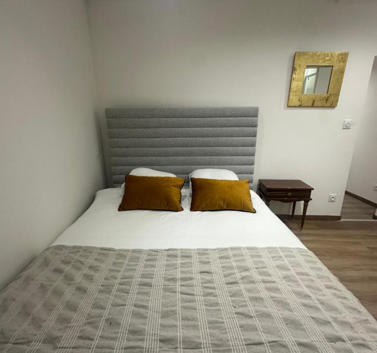 Ige Apartment | Normandy suites - APPARTEMENT RENOVÉ À 45 MIN DU MANS