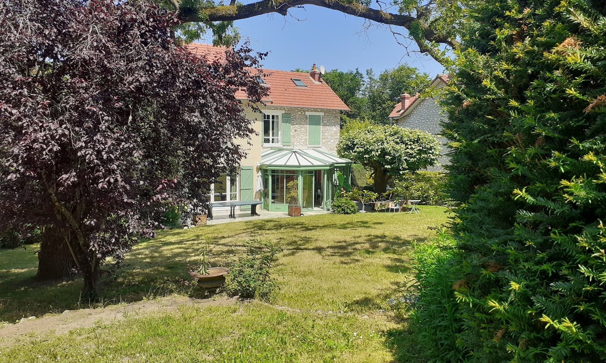 Thomery House | Nouvelle Demeure de Charme Dans un Environnement Reposant Proche Multi Activités