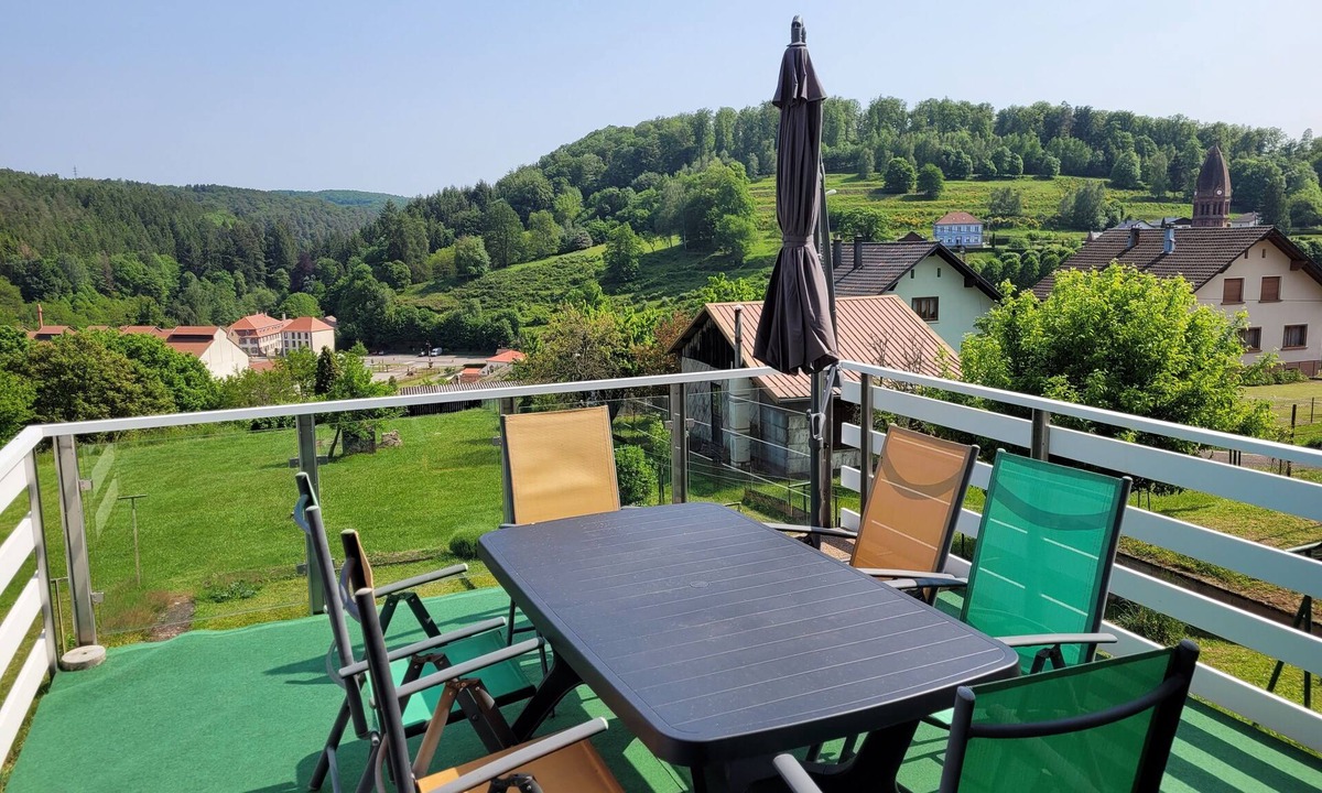Saint-Louis-les-Bitche Condo | Paraison, Appartement Avec Terrasse Plein sud et Baignoire à jet