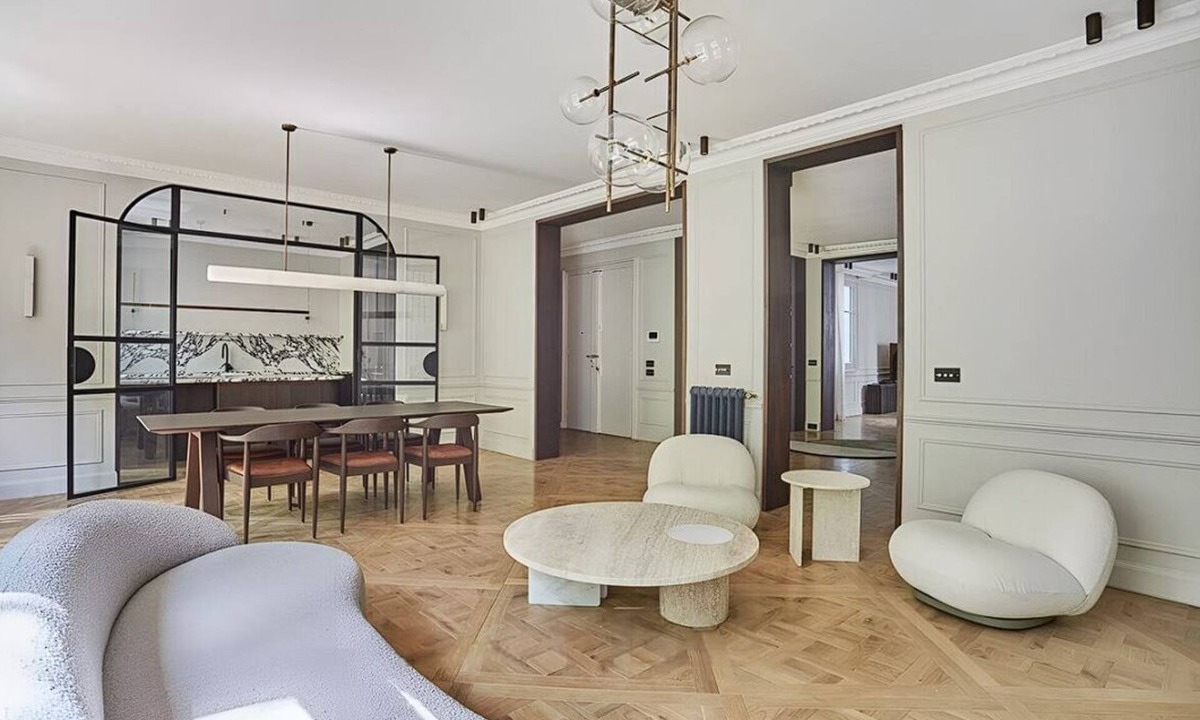 Champs-Elysees Condo | Paris at the Top – 4BR Luxury Penthouse w/Tower Views