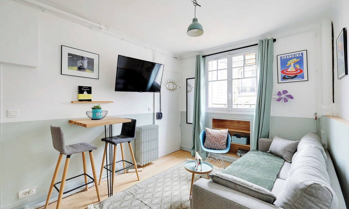Epinettes Apartment | Parisian cocoon for 2 in Batignolles - 17th ard