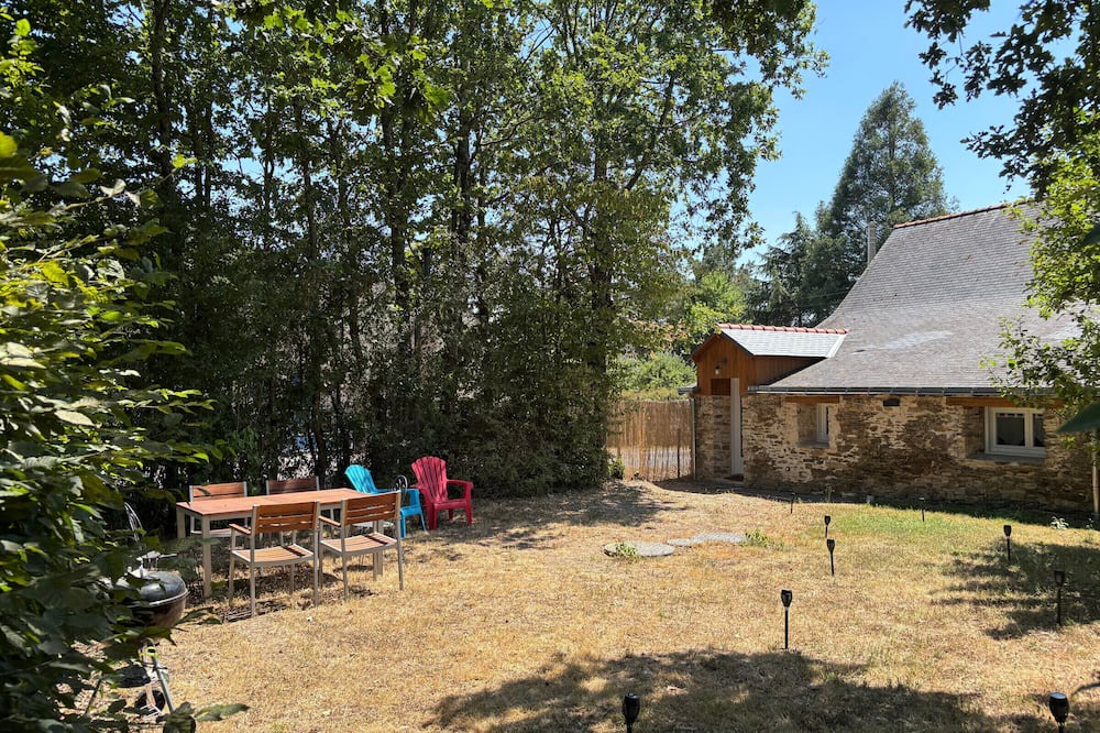 Nort-sur-Erdre Cottage | Peaceful country cottage - 6 guests