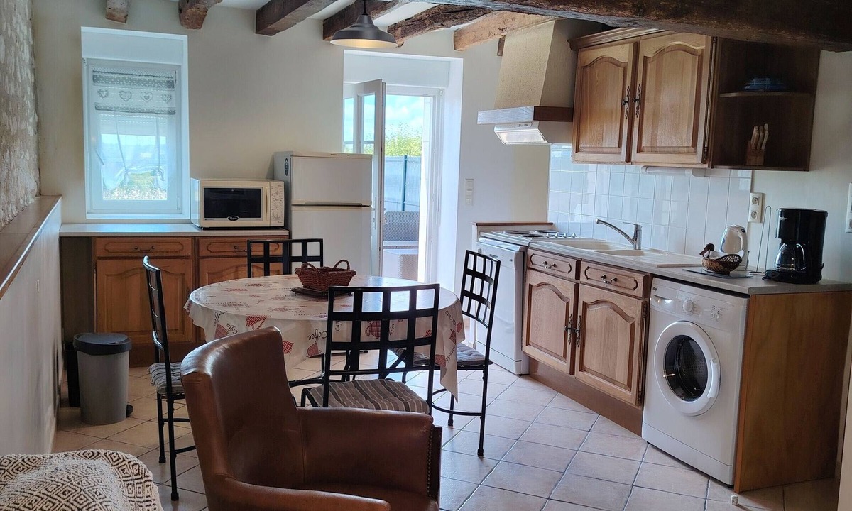 Fredille Cottage | Peaceful country house, panoramic view