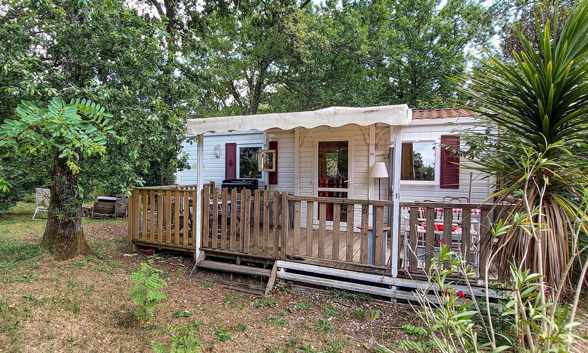Saint-Paul-les-Dax House | Pet friendly (sta)caravan in Saint-Paul-lès-Dax