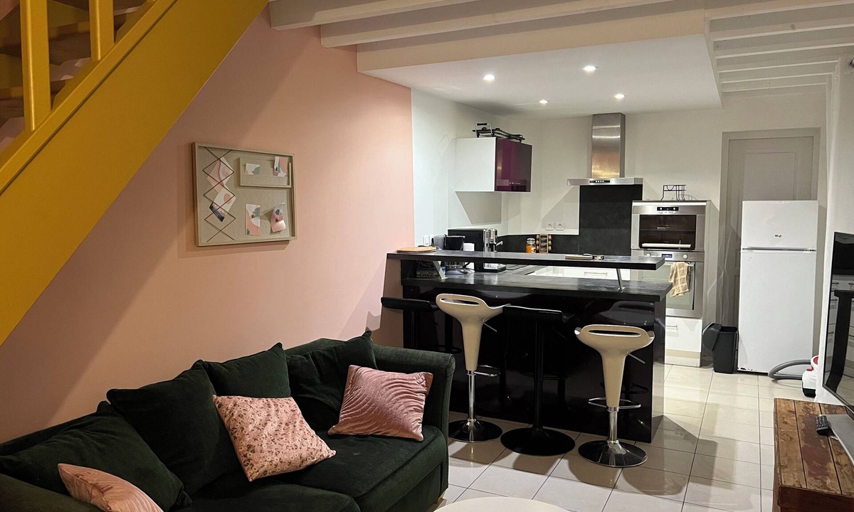 Negrepelisse House | Petite Maison Agréable Climatisée