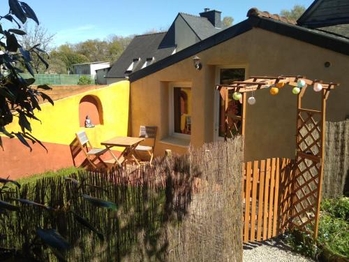 Pluvigner House | Petite maison naturelle avec son jardin privé