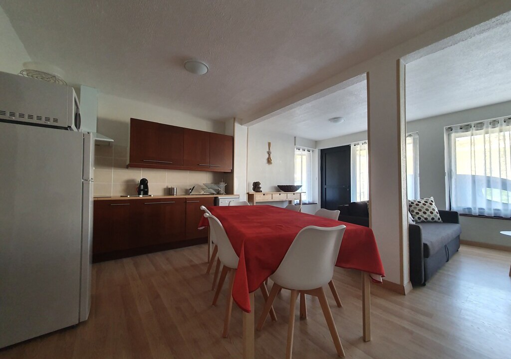 Saint-Pierre-dels-Forcats Apartment | Pleasant t3 of 65 m2 100 m from the slopes