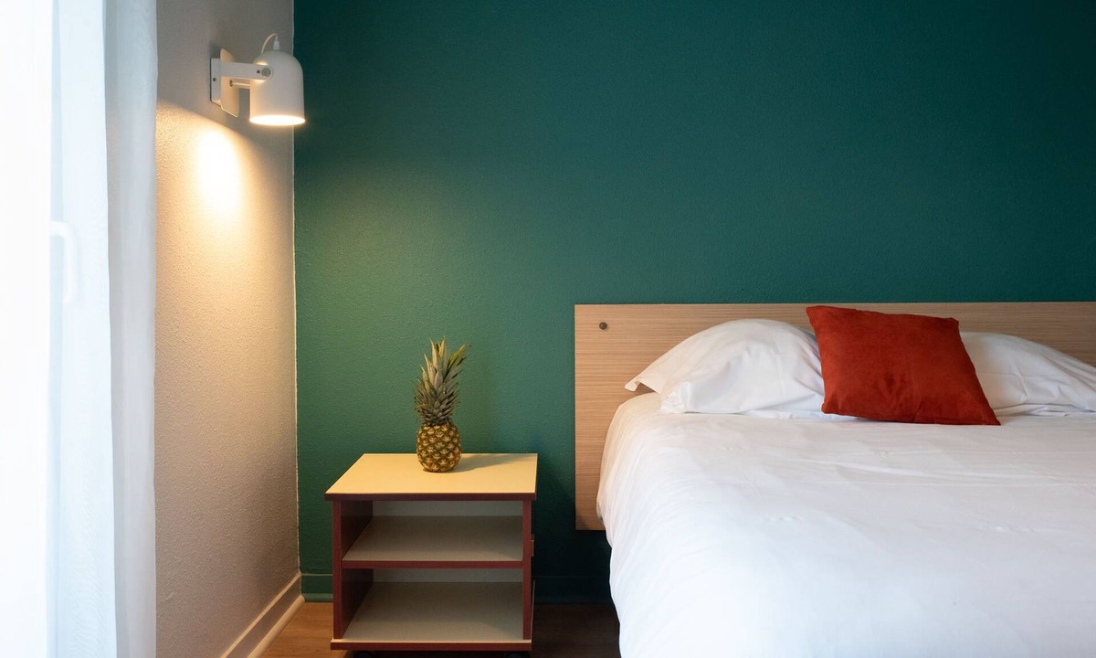 Lambezellec Apartment | Près de la Mer ! Studio avec balcon privé + wifi