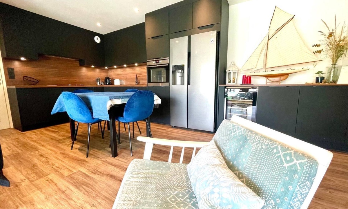 Roscoff Apartment | Pretty flat in the centre of Roscoff