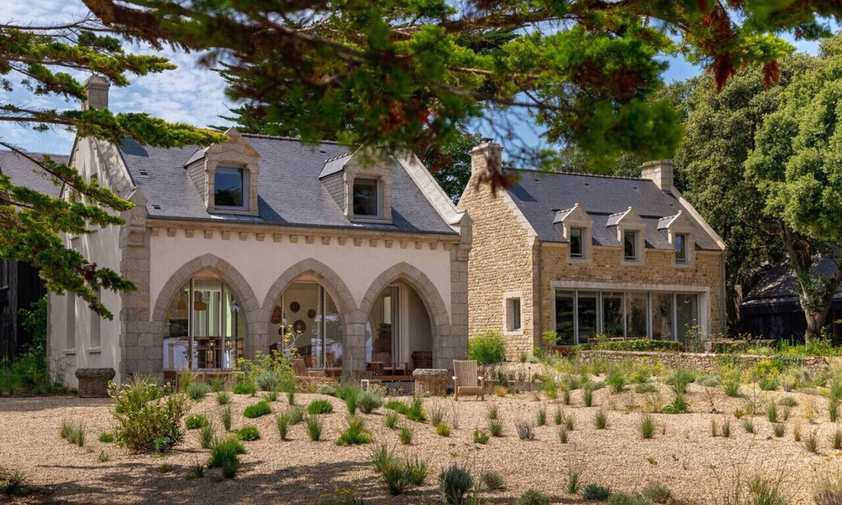 Saint-Pierre-Quiberon House | Prieuré 538sqm Bay Front | Pool | Sauna Hammam