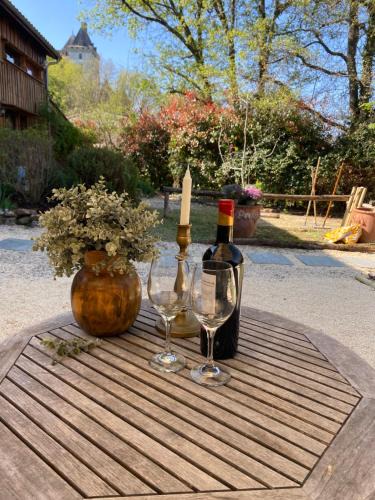 Biron House | Private Cozy Nordic bath retreat by Chateau Biron