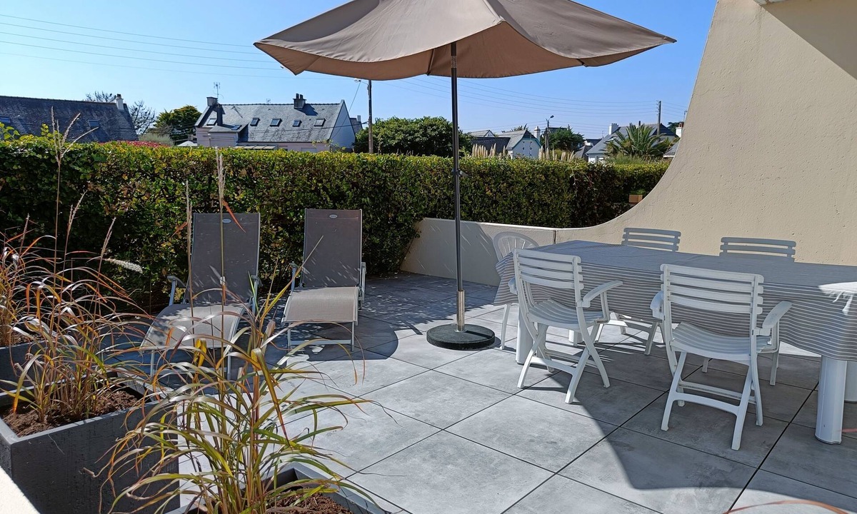 Quiberon Apartment | Quiet apartment, close to shops, beaches, ferry terminal and thalasso spa