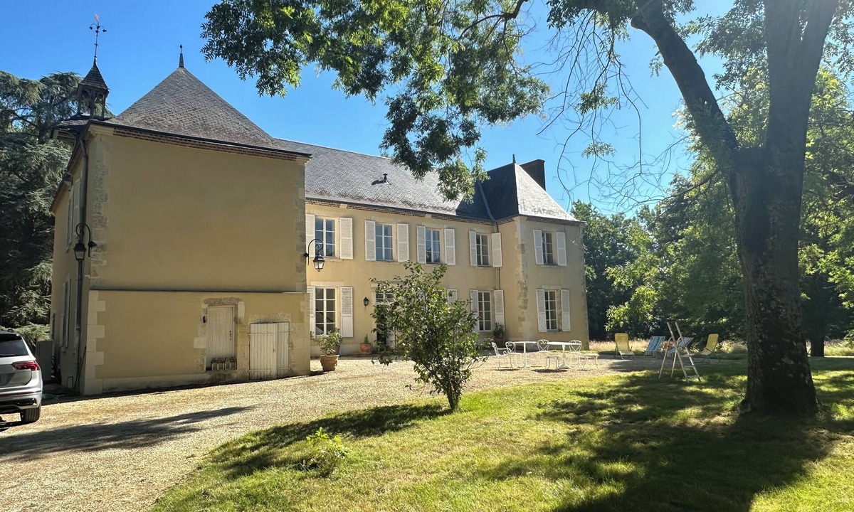 Meunet-sur-Vatan Other | Quiet country property in large park - ideal for families