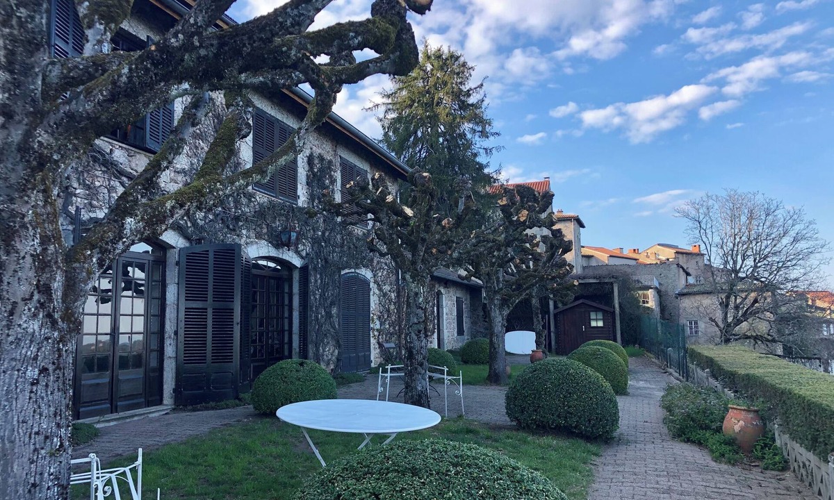 Cervieres House | Quiet country house in a listed village