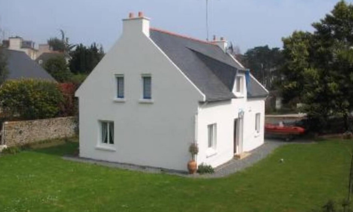 Etables-sur-Mer House | Quiet house 150 meters from the sea and the trails douanniers