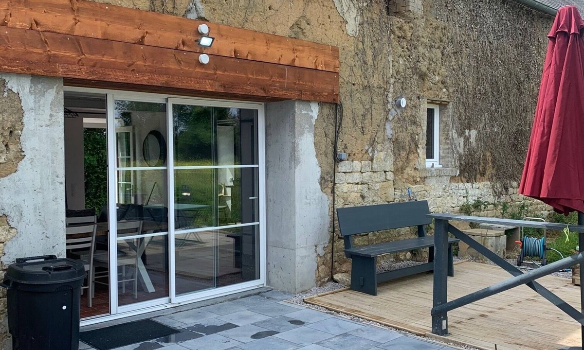 Saint-Come-du-Mont House | Quiet renoved house for 6 in Saint-Come-du-Mont
