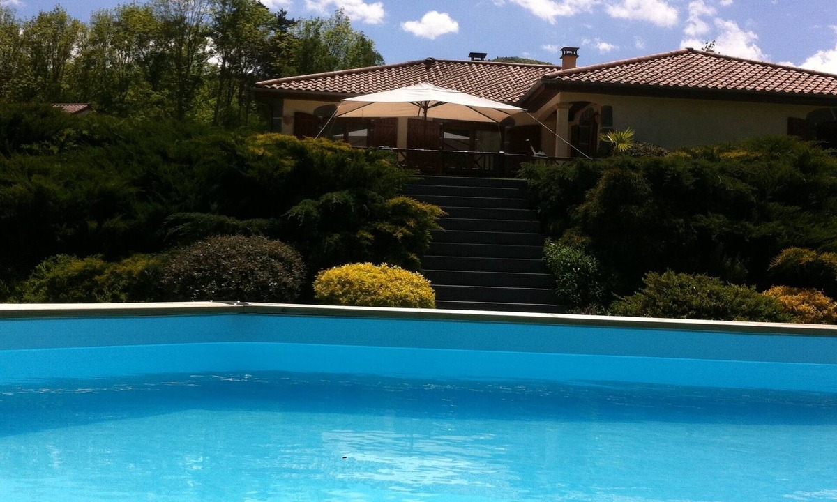 Saint-Diery Villa | Quiet villa in a small country hamlet.