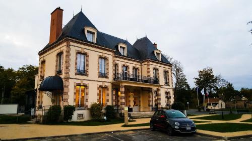 Le Mee-sur-Seine Hotel | Résidence Château du Mée