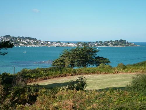 Plestin-les-Greves Apartment | Résidence De La Corniche - vue sur mer