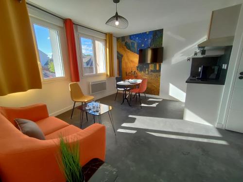 Centre-ville rive gauche Apartment | Résidence M - LAVALOC