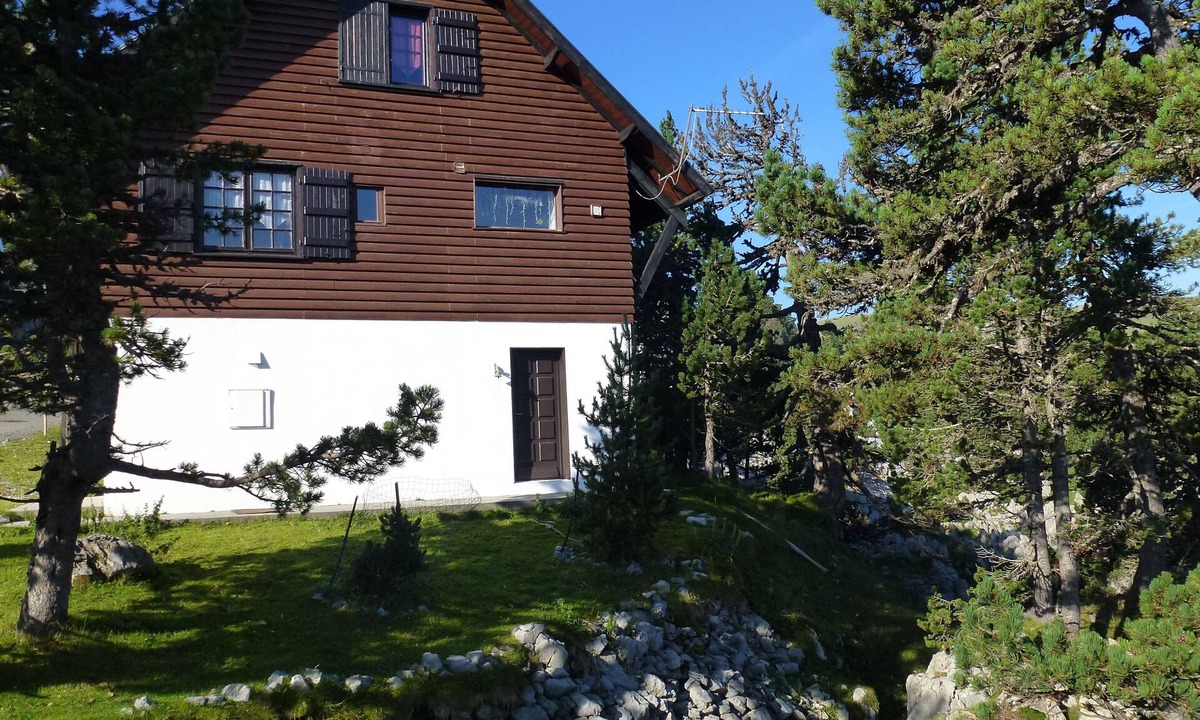 Arette Ski Chalet | Ravissant Logement en RDC de Chalet en Coeur de Station