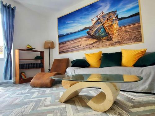 Saint-Paul-de-Fenouillet Apartment | Renovated and air-conditioned 2-bedroom apartment with terrace