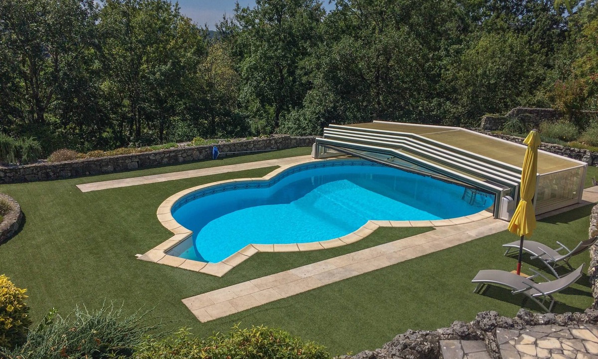 Roquecor House | Renovated stone watch tower with private pool