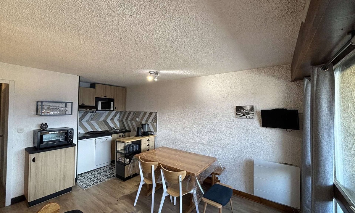 Auris Apartment | Renovated studio, 150m from slopes - Auris en Oisans