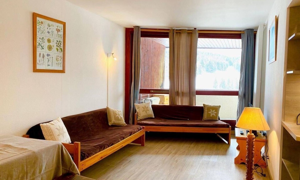 Villard-de-Lans Apartment | Resort center, 9th floor, balcony, parking, 64m², Villard de Lans