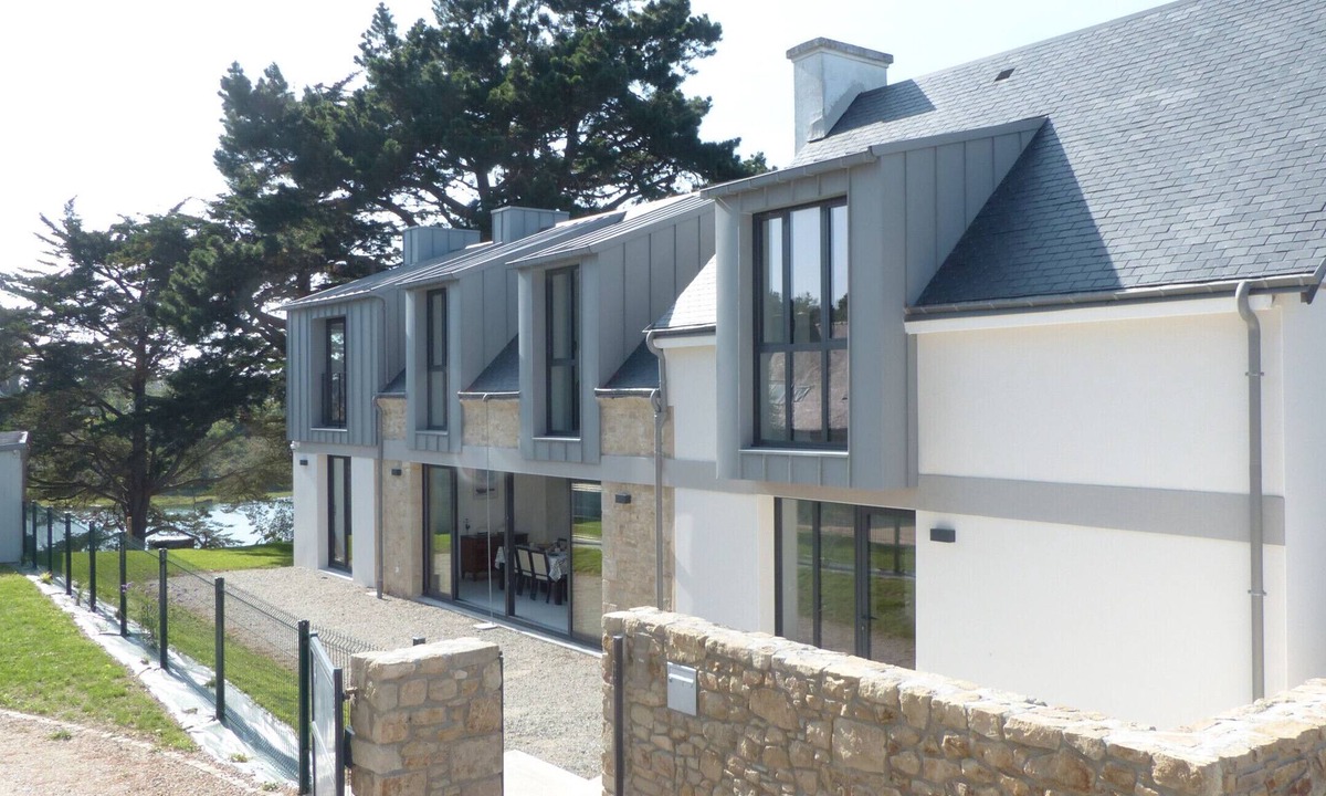 Plouhinec House | Ria d'Etel, modern Home facing the sea