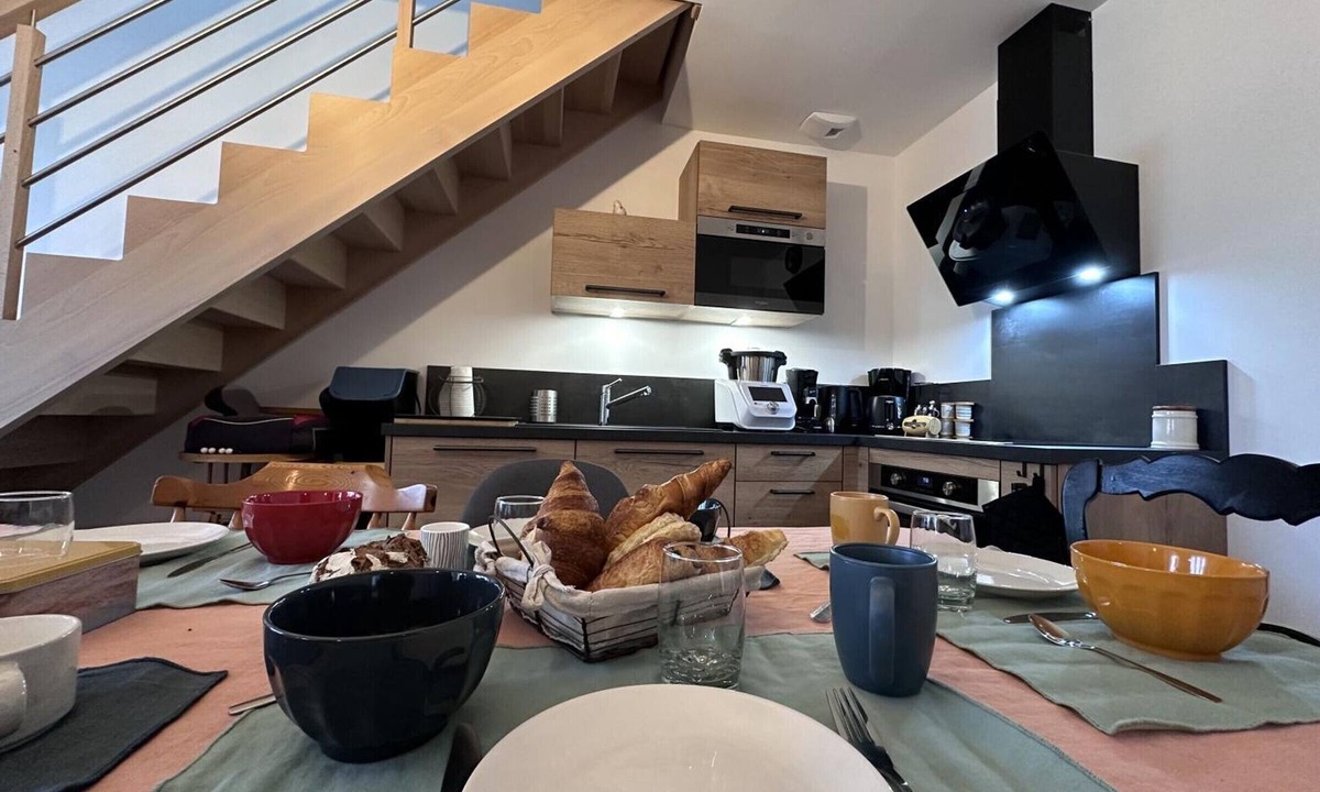 Buxieres-les-Mines Cottage | Rural Cottage with SPA in Bourbonnais