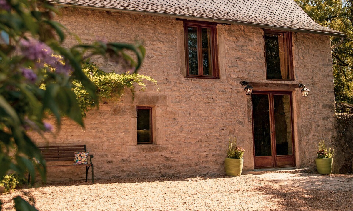 Loze House | Rustic French Barn with Pool for Families. Perfect for Outdoor Adventures