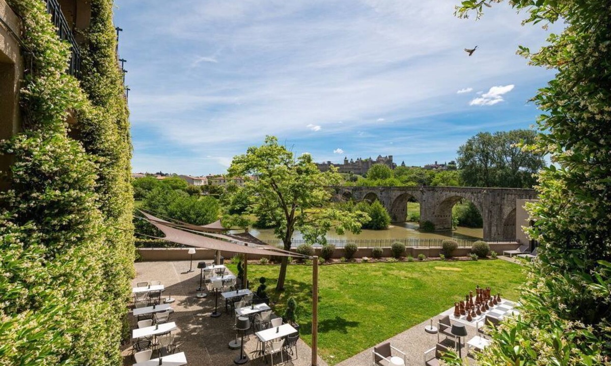 City of Carcassonne Apartment | Séjour 5* au pied de la cité | Accès piscine | Spa