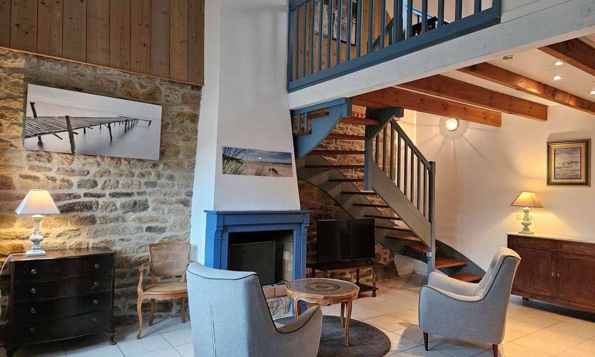 Belz House | Saint Cado cottage with swimming pool