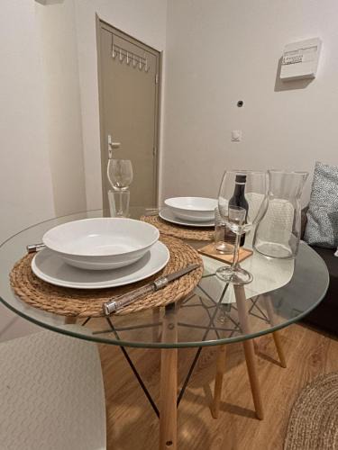 Saint-Quentin Apartment | Serenity Stay